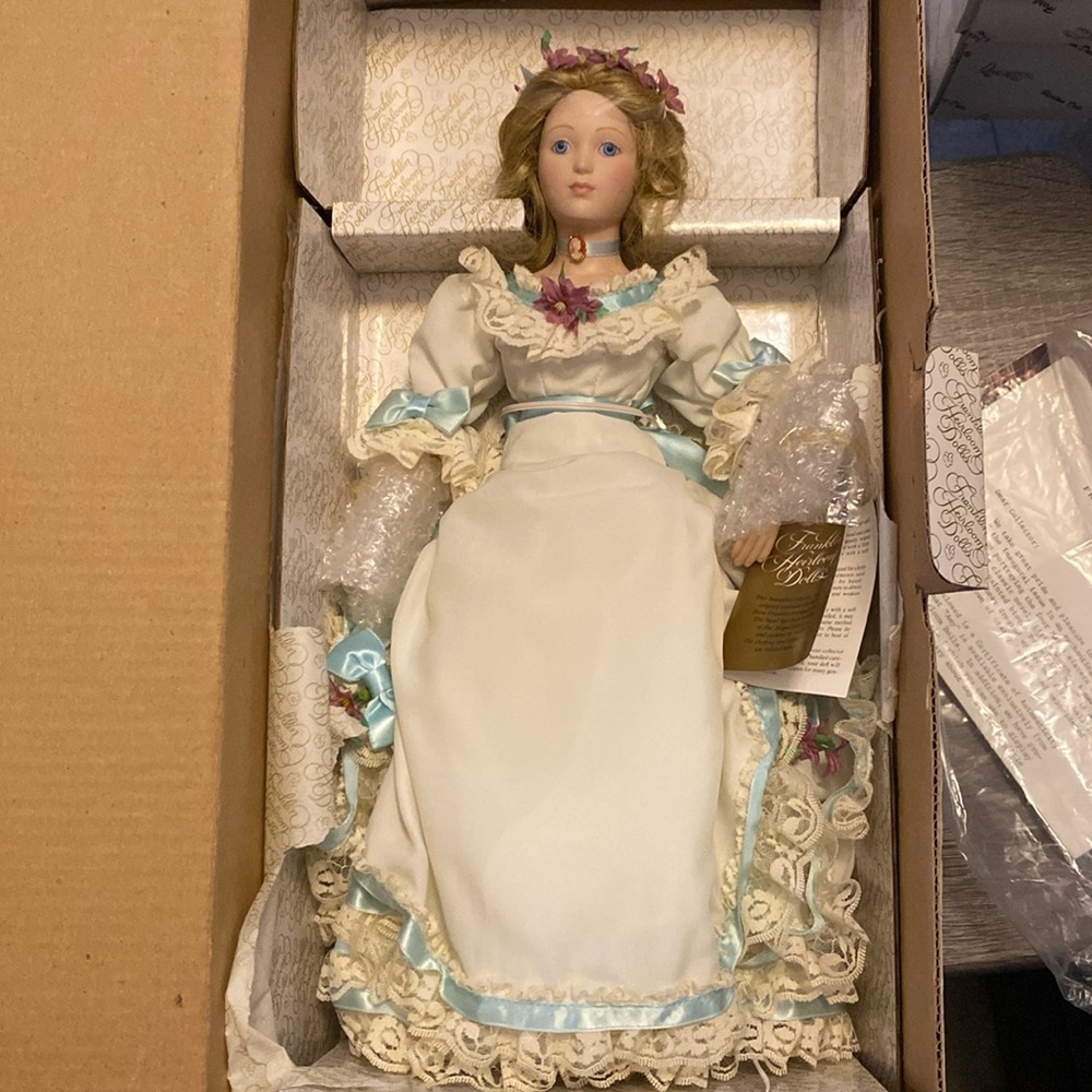 Flawed Franklin Heirloom Doll 1984 From Little Women Amy 17" Tall